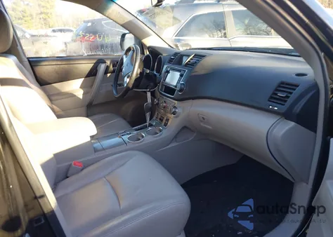 2013 Toyota Highlander Se V6 from USA, damaged, VIN 5TDBK3EH9DS266588